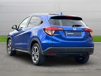 Used Honda HR-V 2018 for sale - 77755816: Photo
