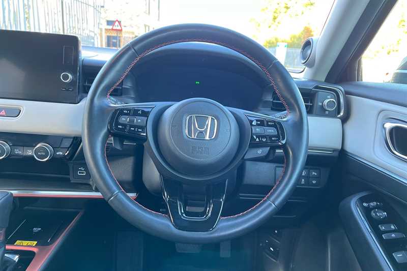 Used Honda HR-V 2022 for sale - 76112605: Photo 11