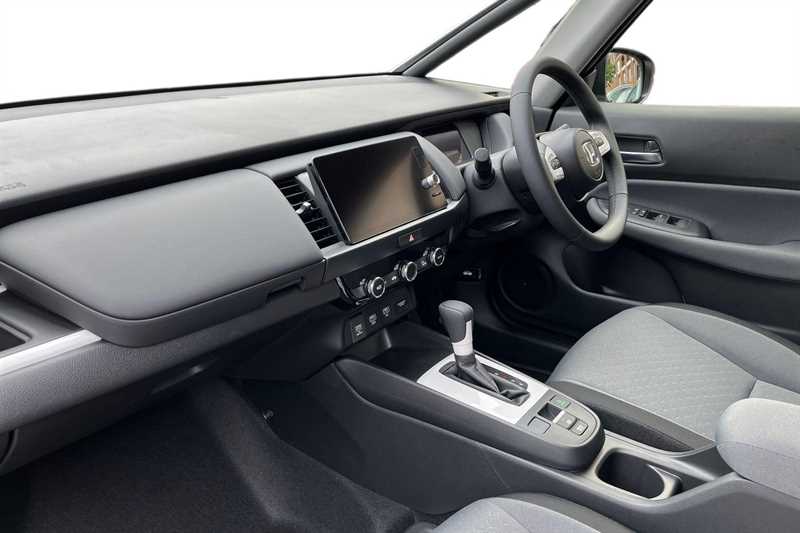 Used Honda Jazz 2025 for sale - 76311727: Photo 2