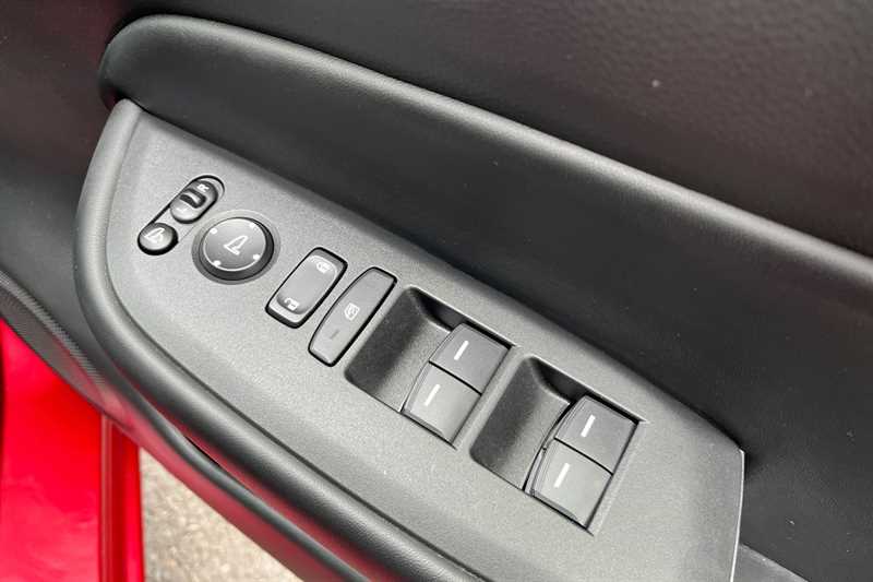 Used Honda Jazz 2020 for sale - 76015290: Photo 18