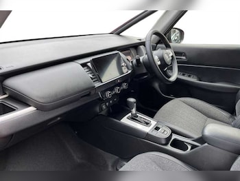 Used Honda Jazz 2020 for sale - 76015290: Photo 2