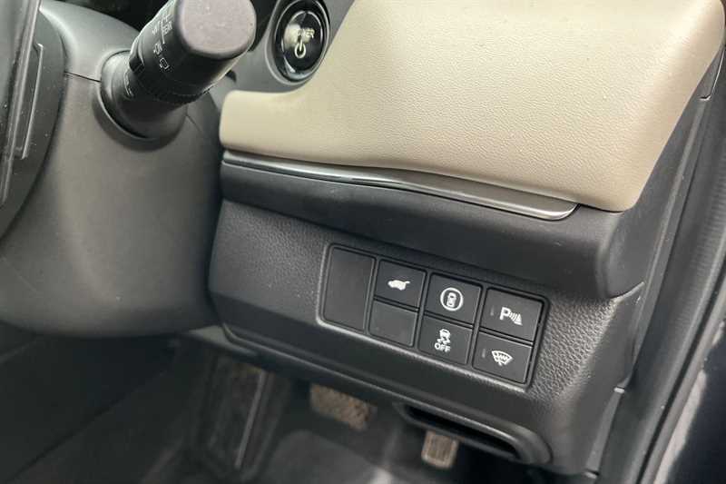 Used Honda HR-V for sale - 77499846: Photo 27