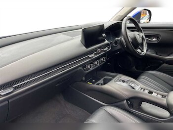 Used Honda ZR-V 2024 for sale - 77996828: Photo