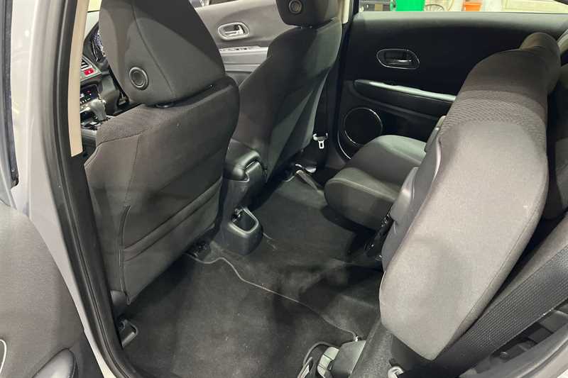 Used Honda HR-V 2018 for sale - 77960312: Photo 23