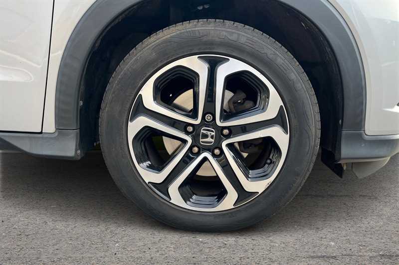 Used Honda HR-V 2018 for sale - 77960312: Photo 9