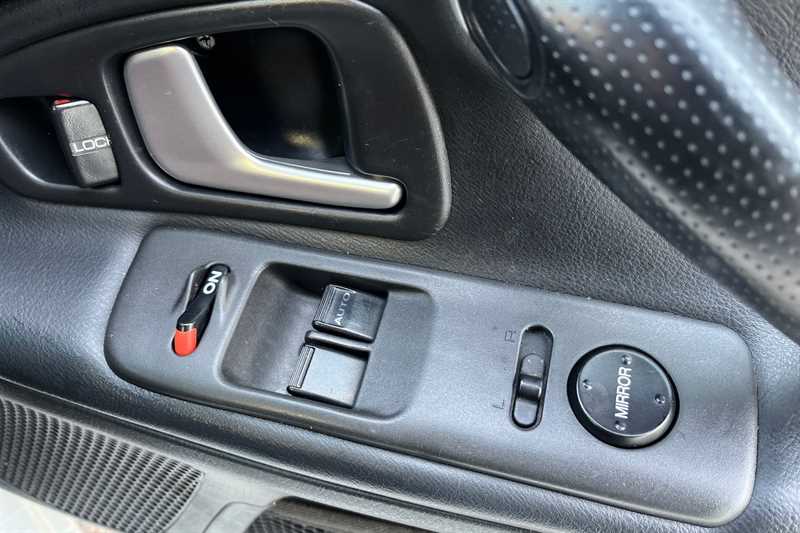 Used Honda S2000 2009 for sale - 76410735: Photo 18