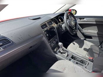 Used Volkswagen Golf 2018 for sale - 78844521: Photo