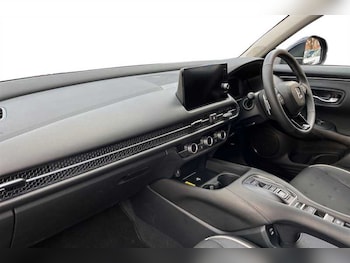 Used Honda ZR-V 2025 for sale - 79363766: Photo