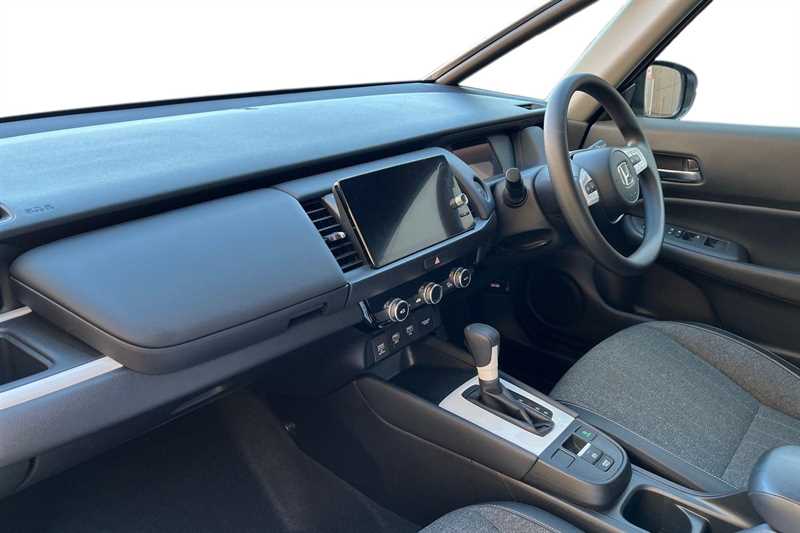 Used Honda Jazz 2023 for sale - 77082756: Photo 2