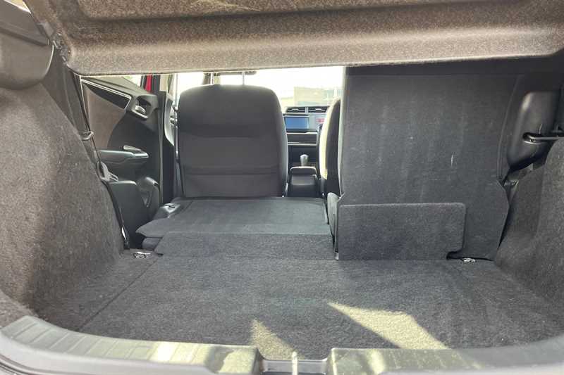 Used Honda Jazz 2017 for sale - 76610059: Photo 21