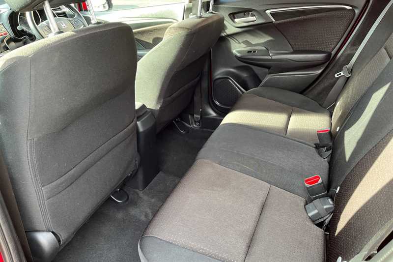 Used Honda Jazz 2017 for sale - 76610059: Photo 22