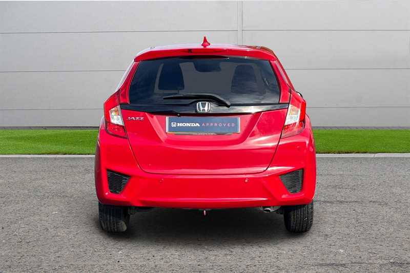 Used Honda Jazz 2017 for sale - 76610059: Photo 7