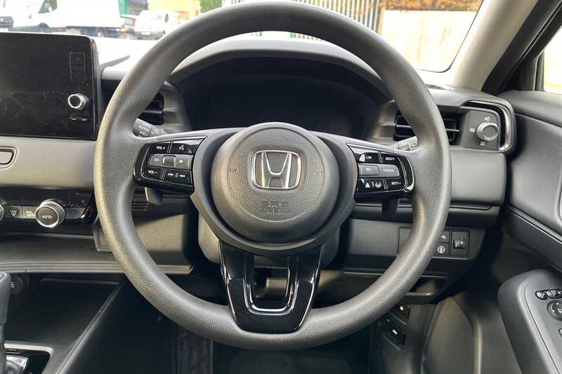 Used Honda HR-V 2023 for sale - 76459139: Photo 11