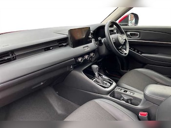 Used Honda HR-V 2022 for sale - 76140579: Photo