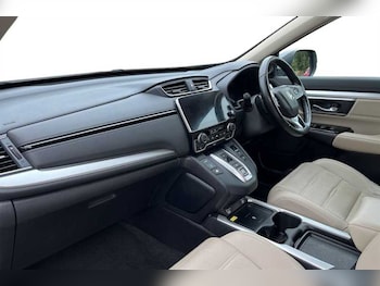 Used Honda CR-V 2022 for sale - 76204461: Photo 2