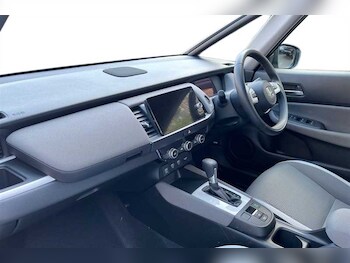 Used Honda Jazz 2023 for sale - 77960316: Photo