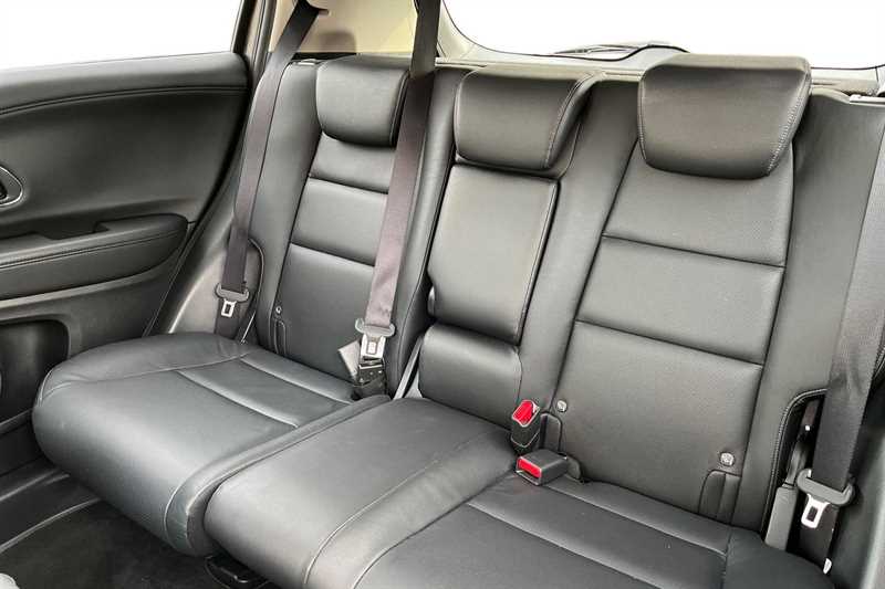 Used Honda HR-V 2019 for sale - 76140611: Photo 8