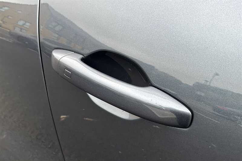 Used Renault Clio 2020 for sale - 77316139: Photo 23