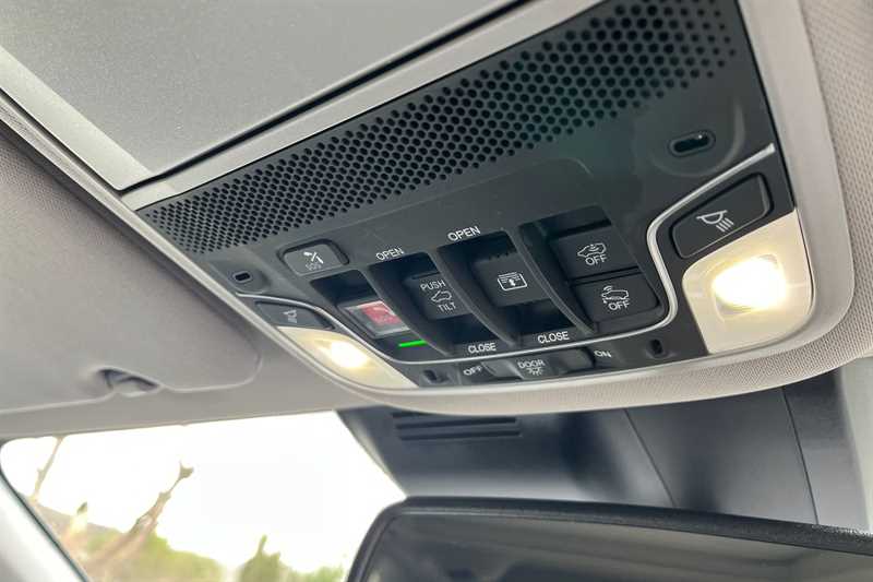 Used Honda CR-V for sale - 78103193: Photo 32