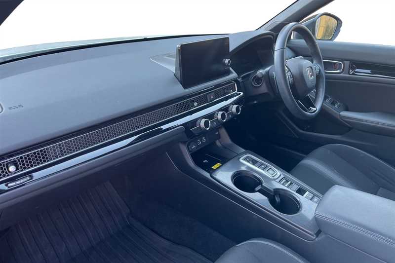 Used Honda Civic 2024 for sale - 76410714: Photo 2