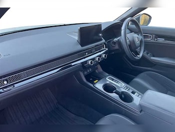 Used Honda Civic 2024 for sale - 76410714: Photo