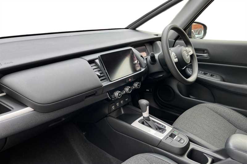 Used Honda Jazz 2020 for sale - 76086979: Photo 2