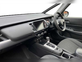 Used Honda Jazz 2020 for sale - 76086979: Photo 2