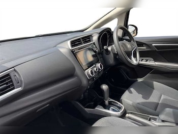 Used Honda Jazz 2020 for sale - 79027287: Photo