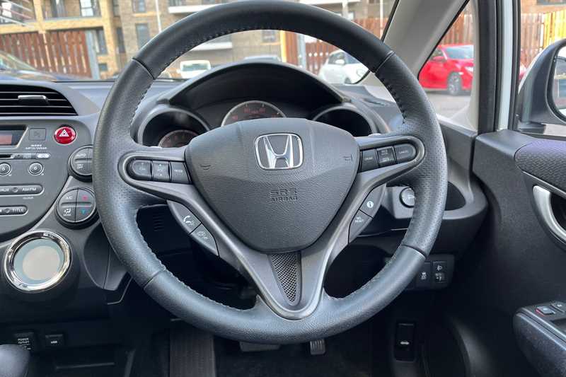 Used Honda Jazz 2013 for sale - 75980196: Photo 11