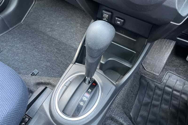 Used Honda Jazz 2013 for sale - 75980196: Photo 15