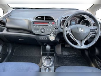 Used Honda Jazz 2013 for sale - 75980196: Photo