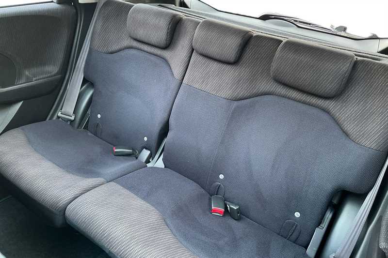 Used Honda Jazz 2013 for sale - 75980196: Photo 8