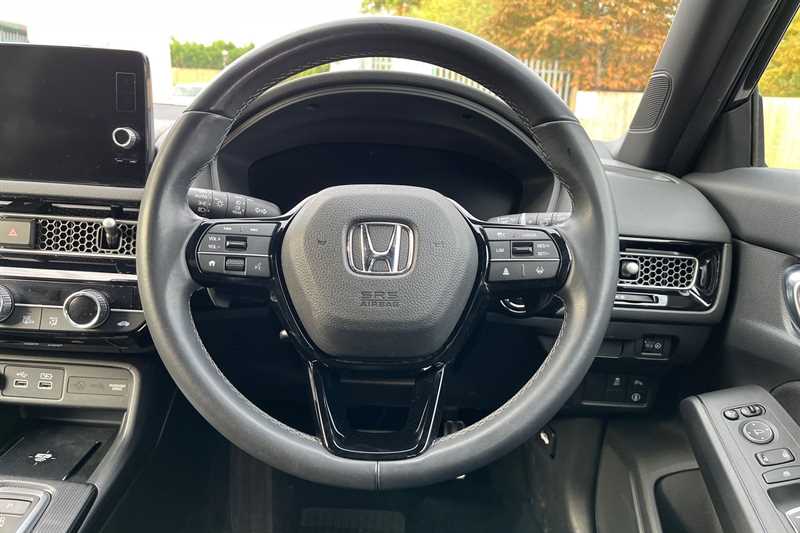 Used Honda Civic 2022 for sale - 76112584: Photo 11
