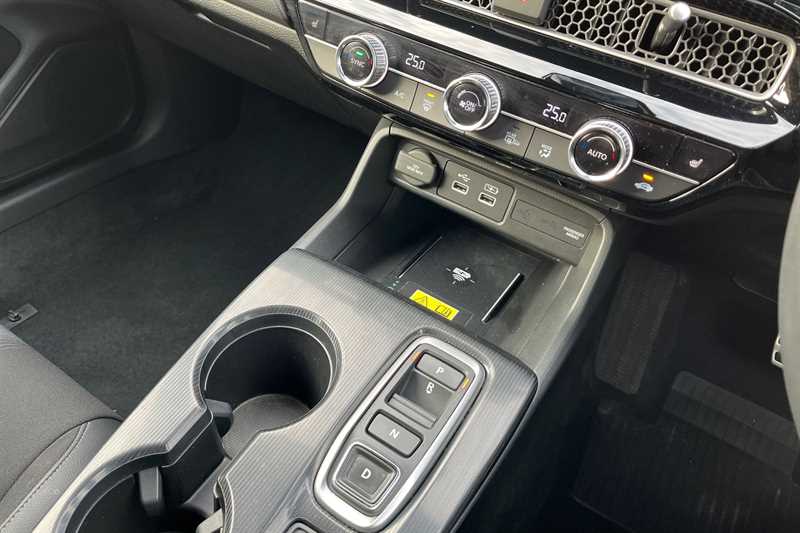 Used Honda Civic 2022 for sale - 76112584: Photo 16