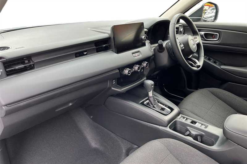 Used Honda HR-V 2025 for sale - 76229579: Photo 2