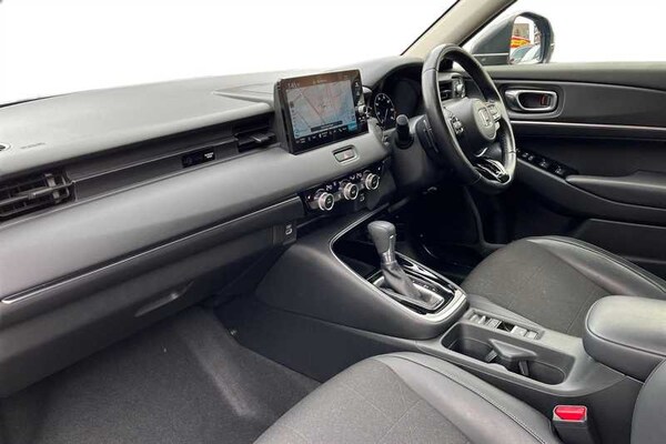 Used Honda HR-V 2022 for sale - 76328423: Photo 2