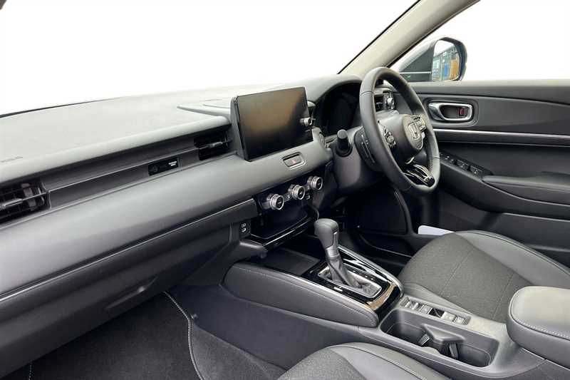 Used Honda HR-V 2025 for sale - 77576637: Photo 2