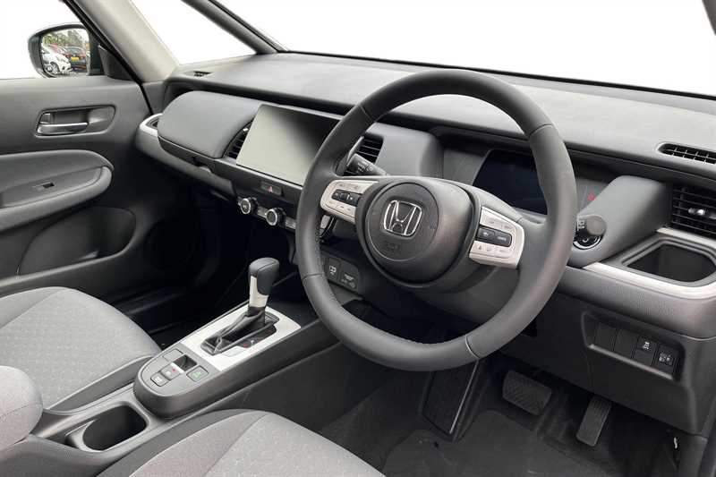 Used Honda Jazz 2025 for sale - 76339005: Photo 13