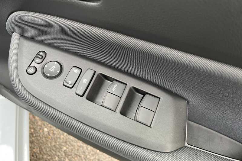 Used Honda Jazz 2025 for sale - 76339005: Photo 18