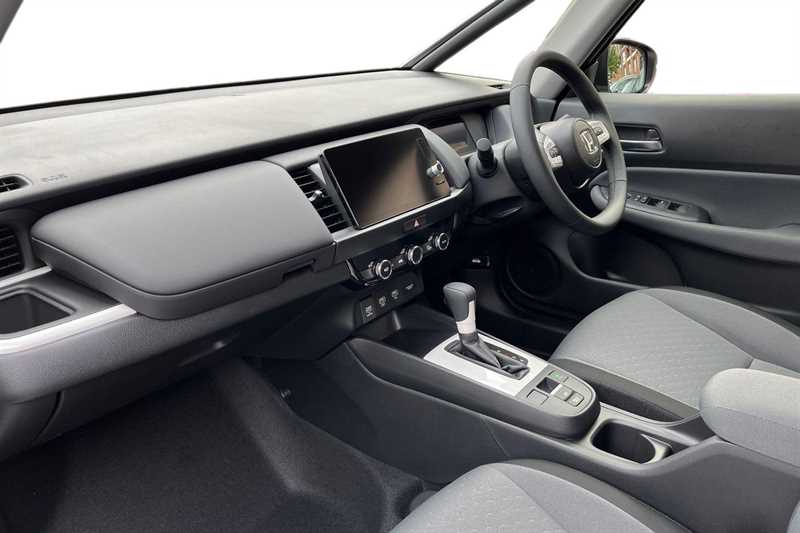 Used Honda Jazz 2025 for sale - 76339005: Photo 2