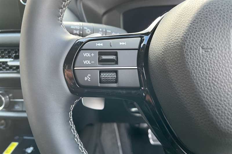 Used Honda ZR-V 2025 for sale - 77232495: Photo 17