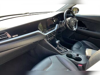 Used Kia Niro 2020 for sale - 78610389: Photo
