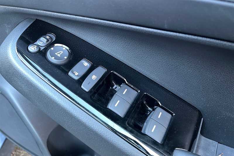 Used Honda HR-V 2022 for sale - 76773597: Photo 18