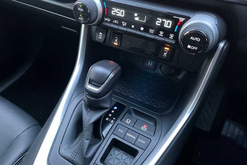 Used Toyota RAV4 2023 for sale - 77316127: Photo 16