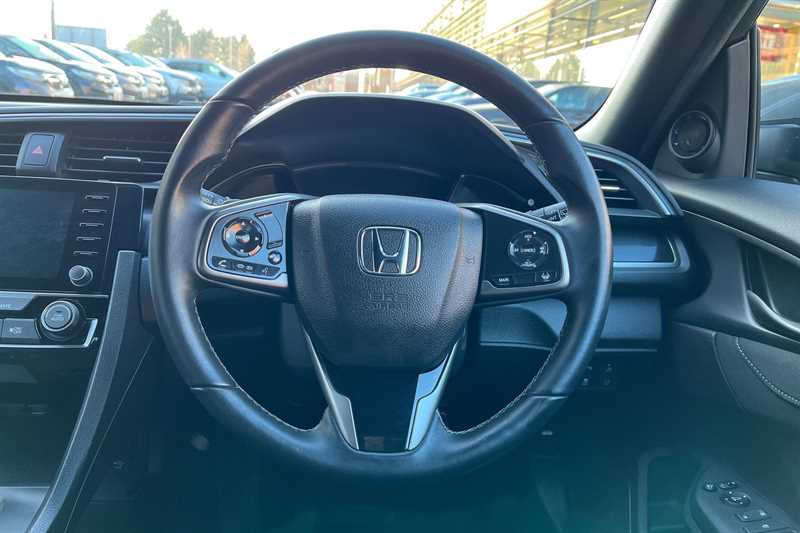 Used Honda Civic 2021 for sale - 77075955: Photo 11
