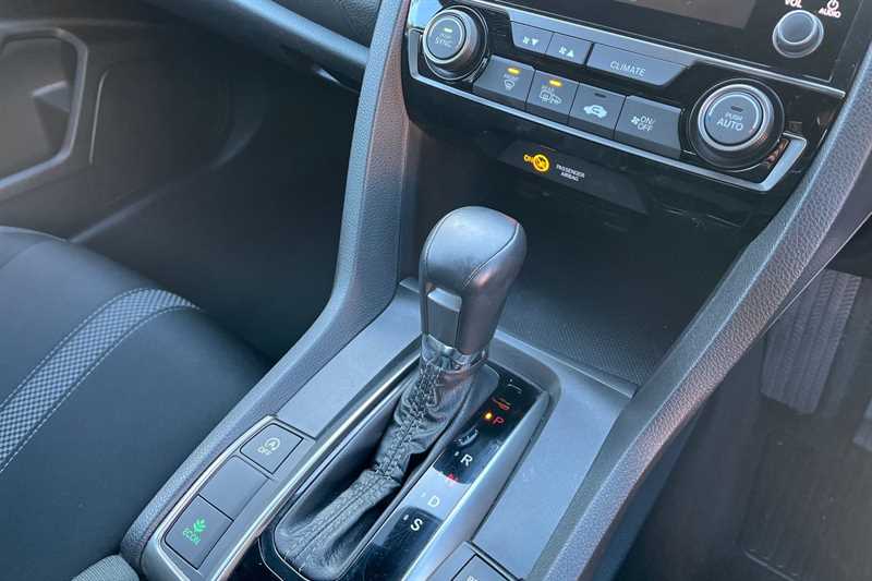 Used Honda Civic 2021 for sale - 77075955: Photo 16