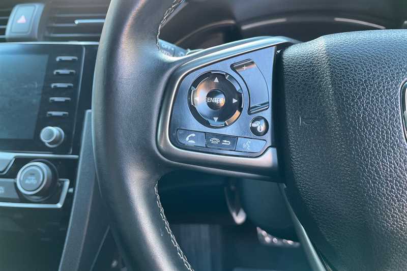 Used Honda Civic 2021 for sale - 77075955: Photo 17