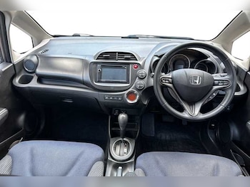Used Honda Jazz 2013 for sale - 79339116: Photo
