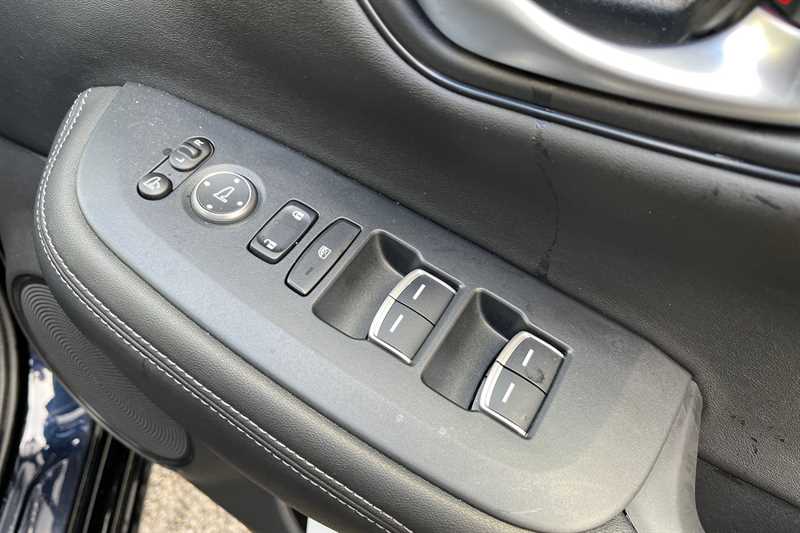 Used Honda ZR-V 2025 for sale - 77648323: Photo 18