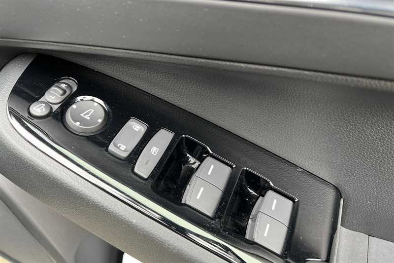 Used Honda HR-V 2023 for sale - 76155314: Photo 18